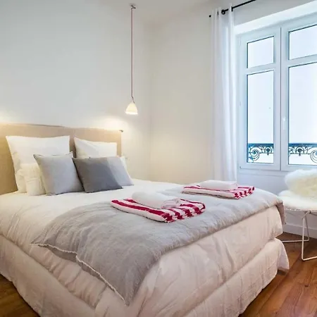 Apartment Keyweek Patio - Apt 3 Chambres - Hyper-Centre Biarritz